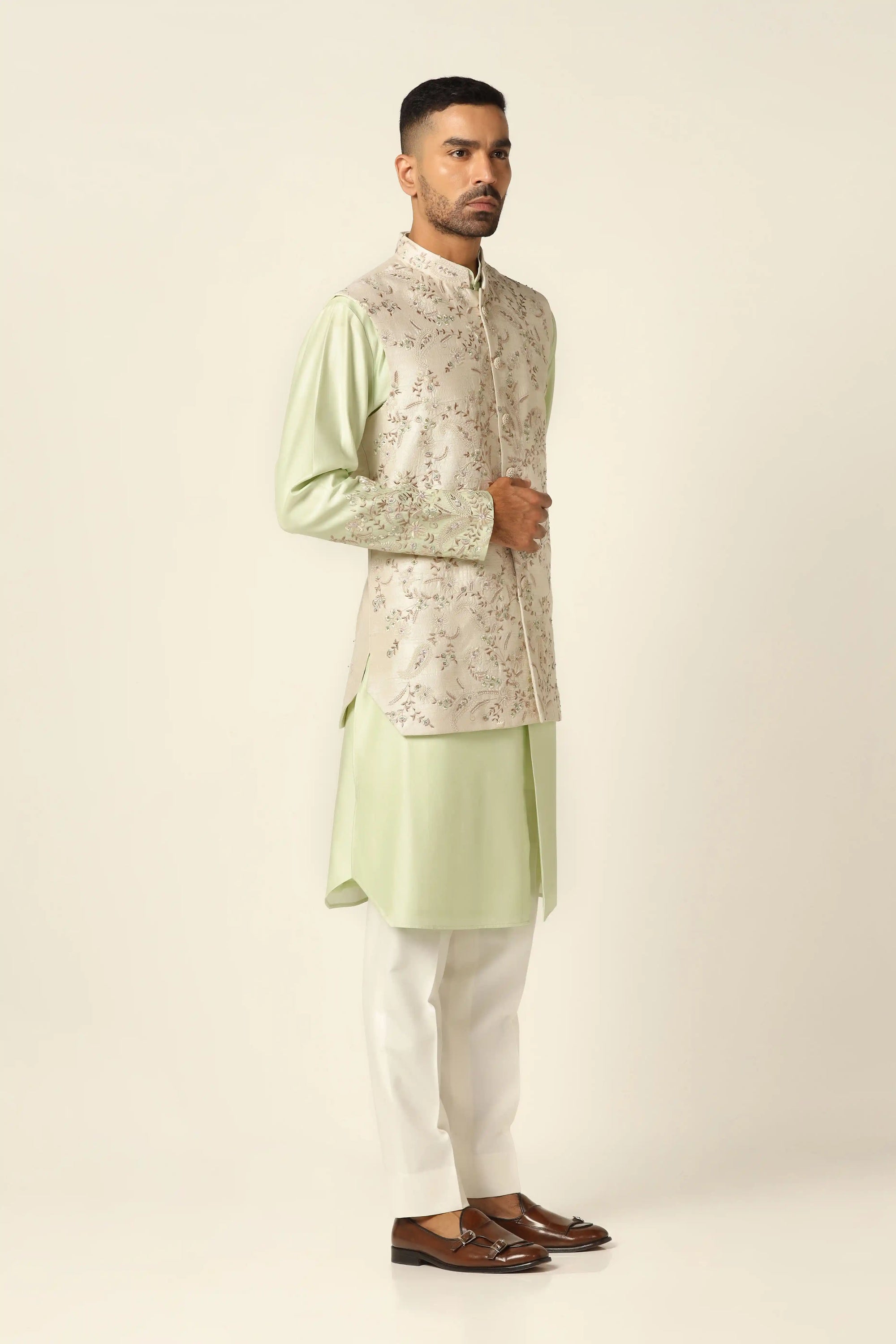 The Green Kurta Pajama Set combines tradition and elegance for every occasion. Shop now!