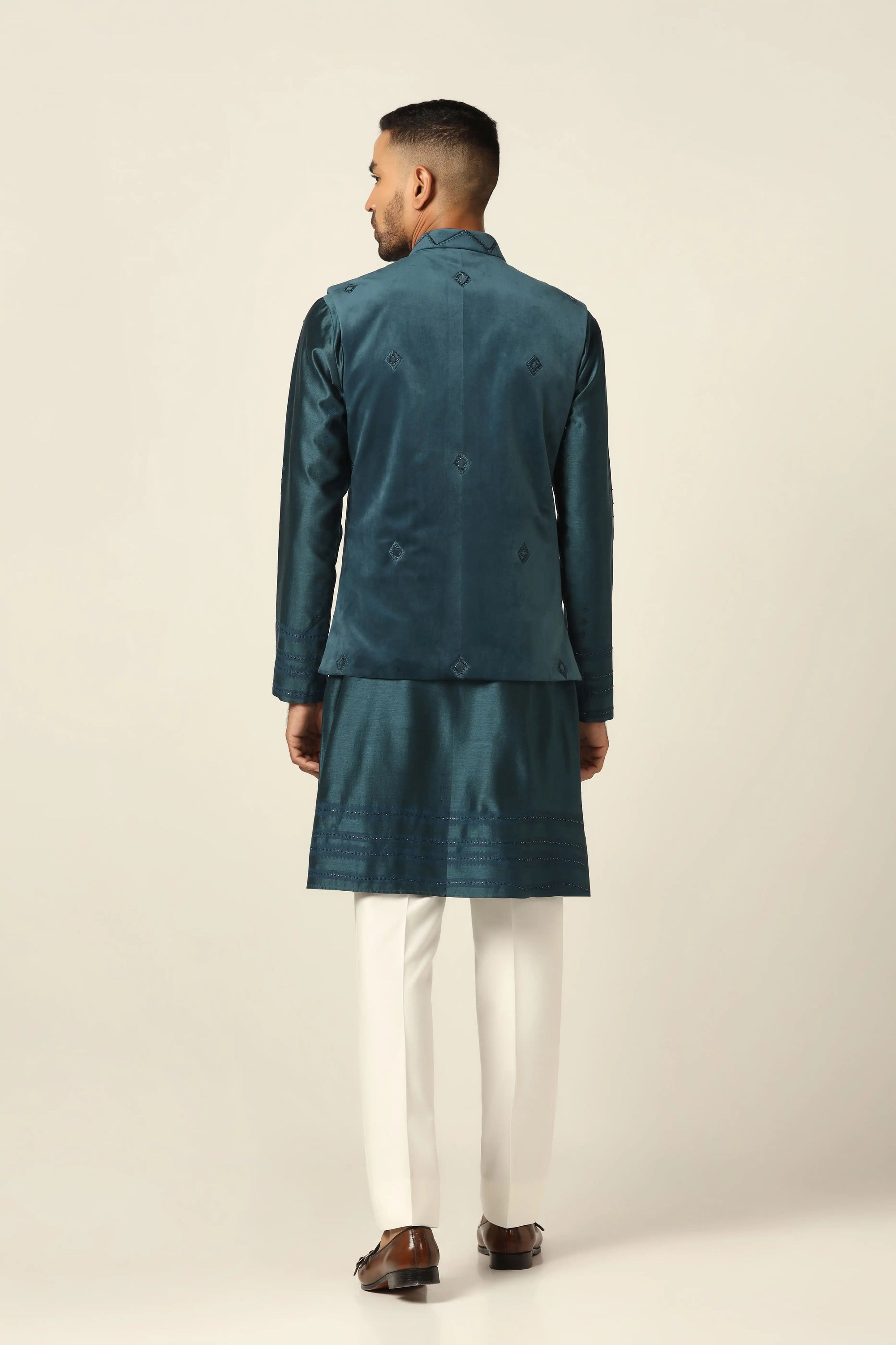 Add charm to your wardrobe with the Blue Set featuring elegant embroidery. Shop Now!