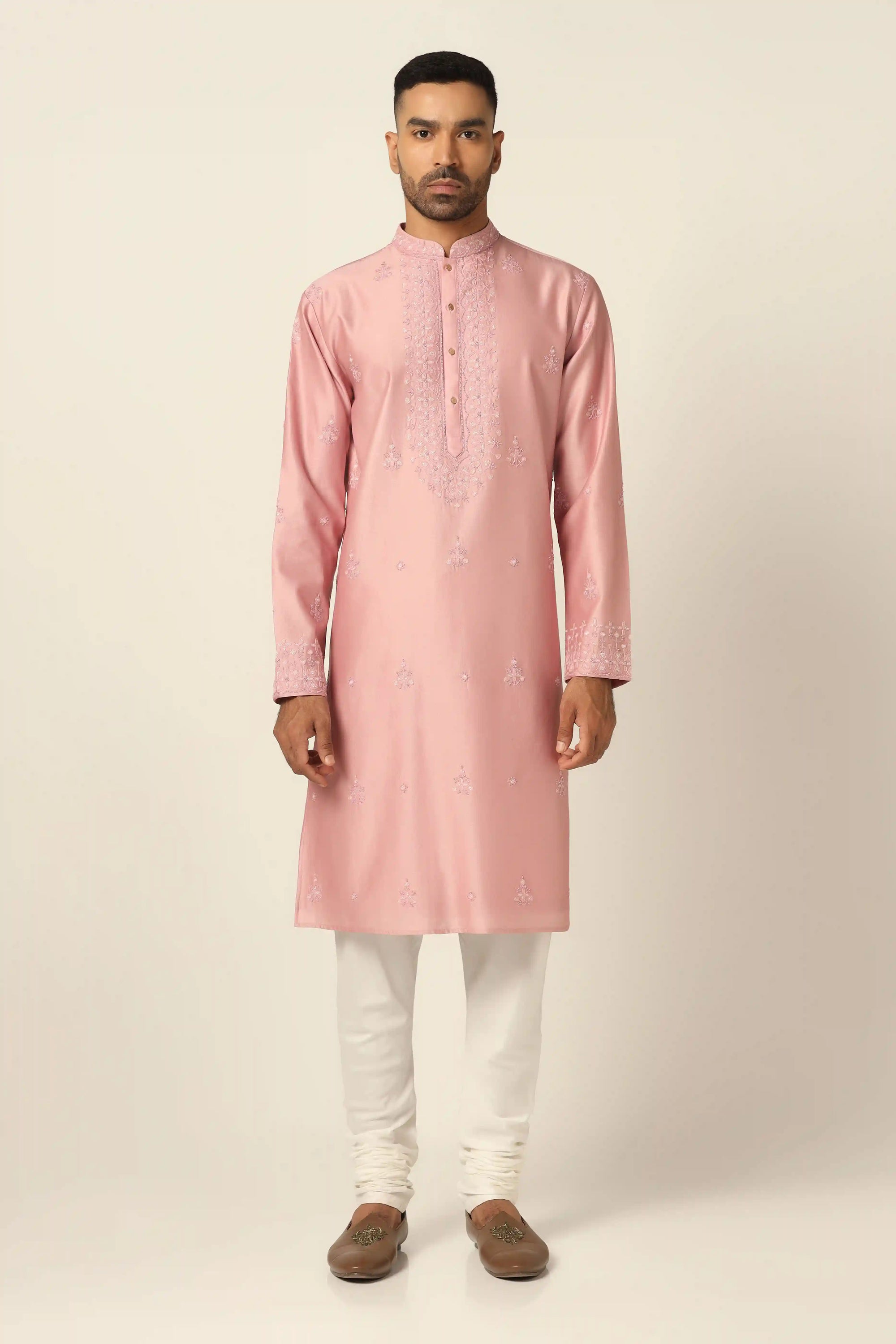 Dress in timeless elegance with our Chanderi Silk Kurta set. Shop Now!