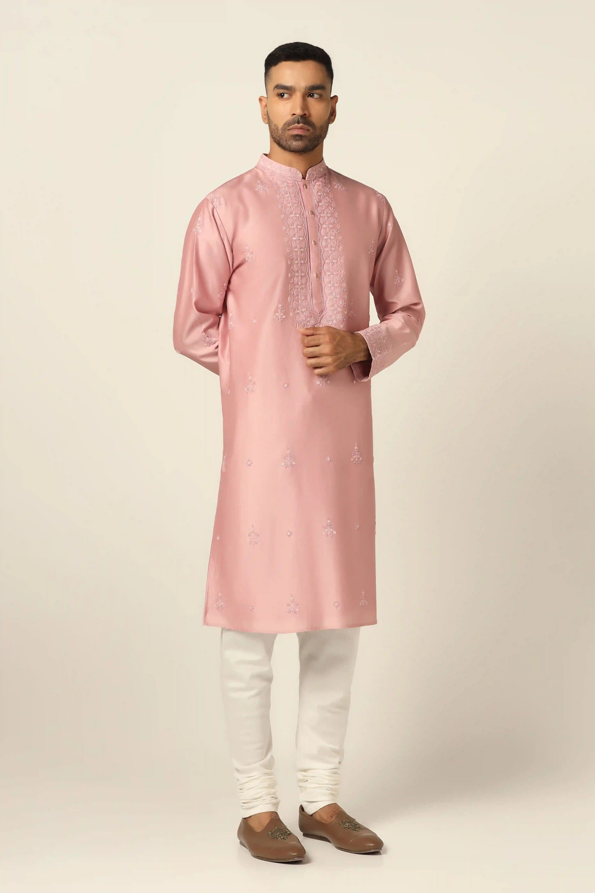 Dress in timeless elegance with our Chanderi Silk Kurta set. Shop Now!