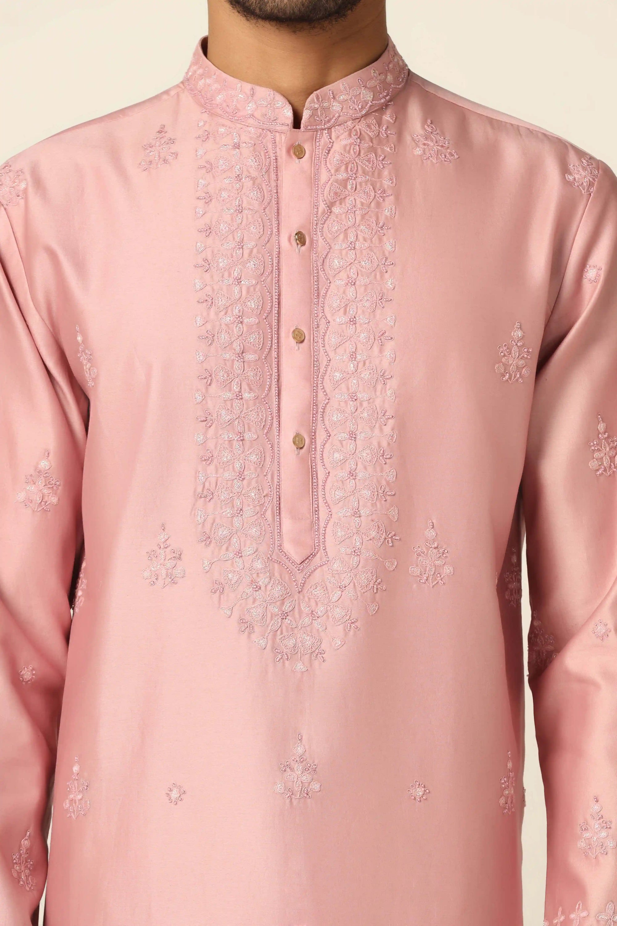 Dress in timeless elegance with our Chanderi Silk Kurta set. Shop Now!