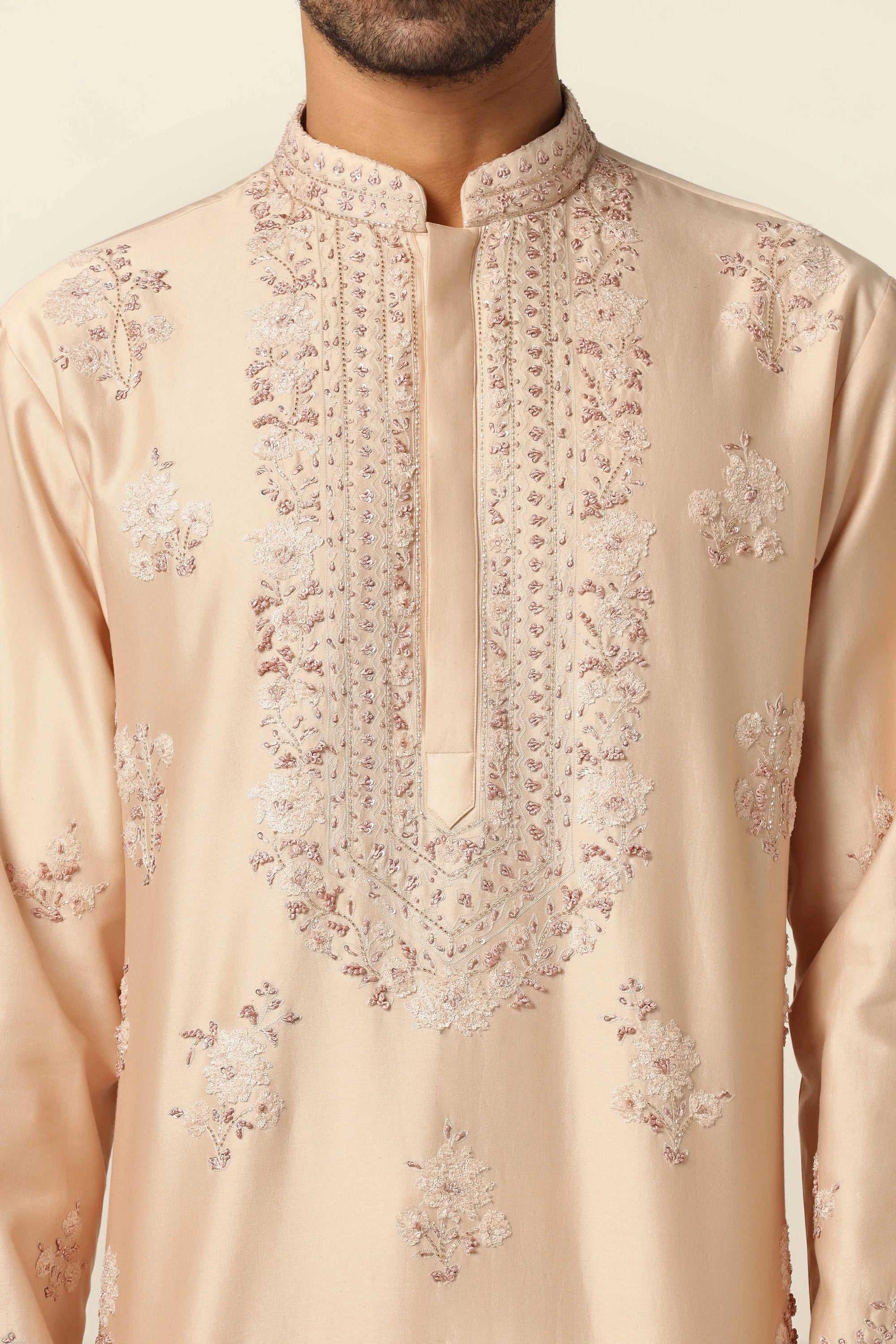Elegance meets comfort in this Chanderi silk kurta pajama set. Shop Now!