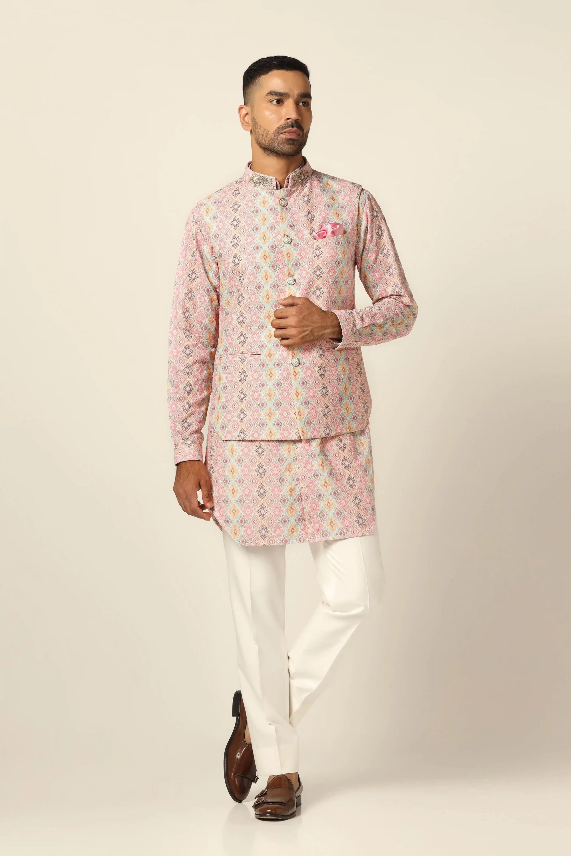 Peach Nehru Set combines timeless design and sophistication for a refined look. Shop now!