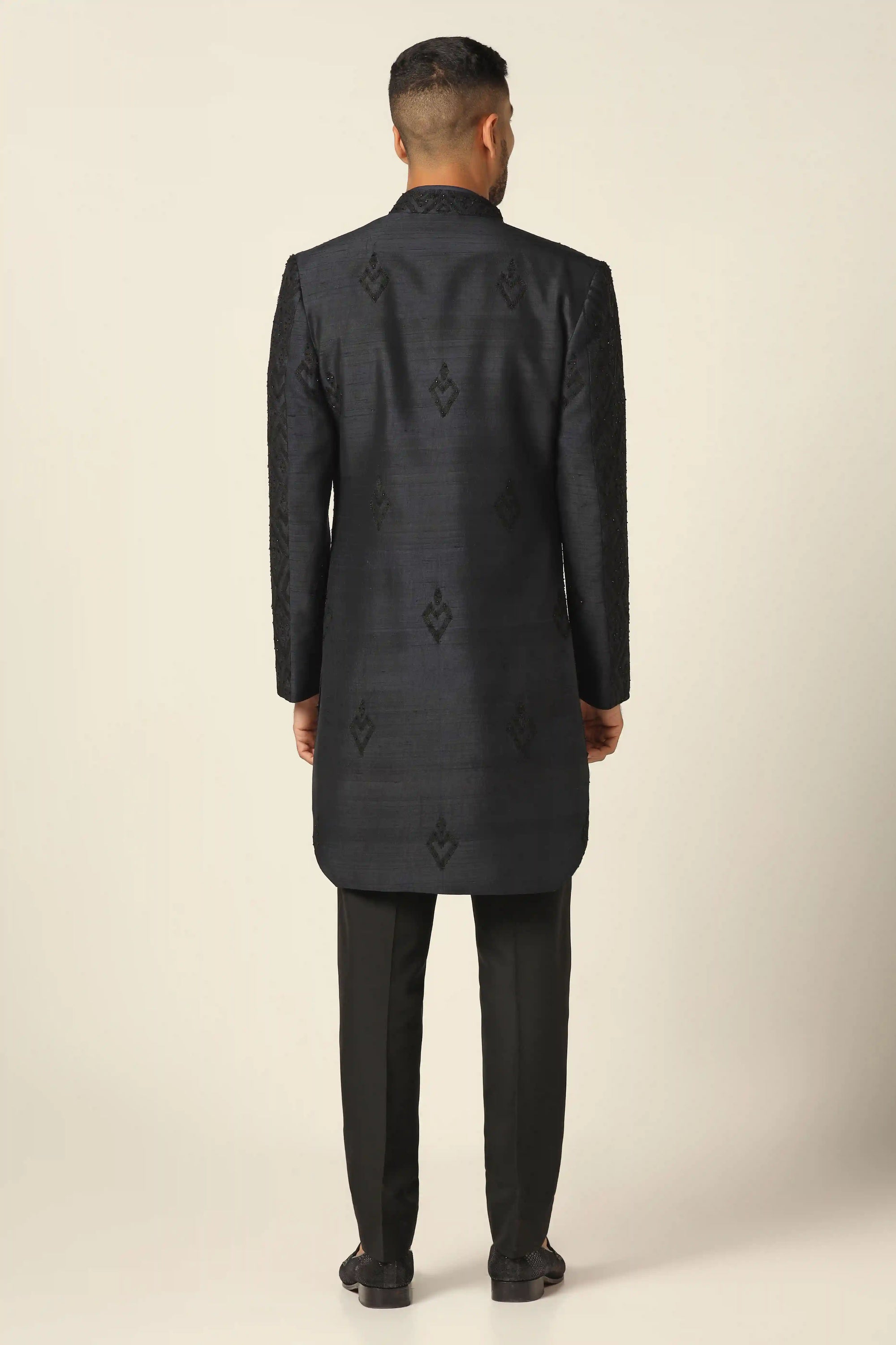 Black Indowestern blends tradition with style for the perfect black Indowestern. Shop now!