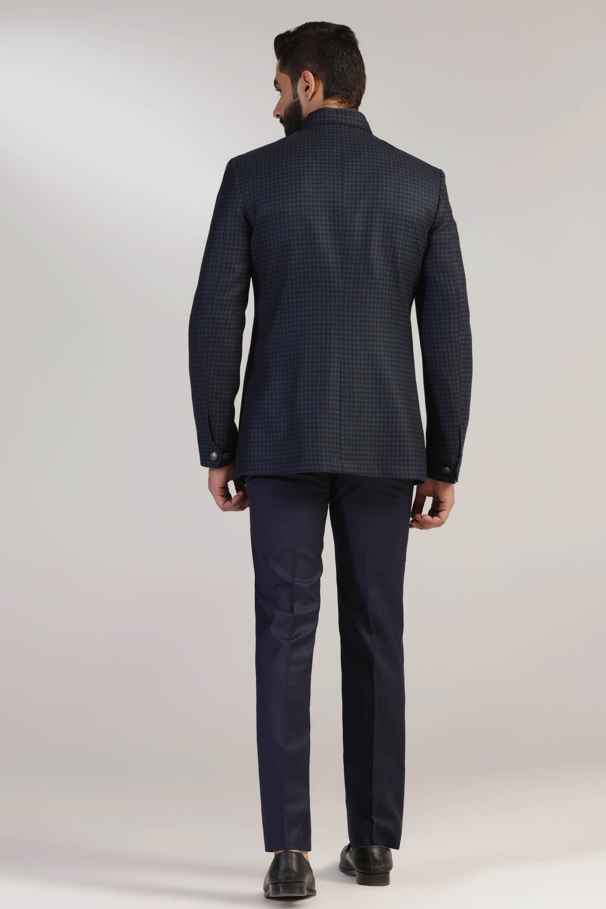 Experience the ultimate in style and warmth with our Winter Blazer. Shop Now!