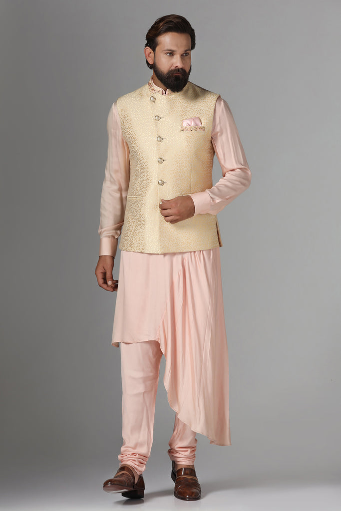 Men's Golden Woven Design Nehru Jacket, Modi Jacket, Mens Koti, नेहरू जैकेट  - NOZ2TOZ, New Delhi | ID: 2852164487073