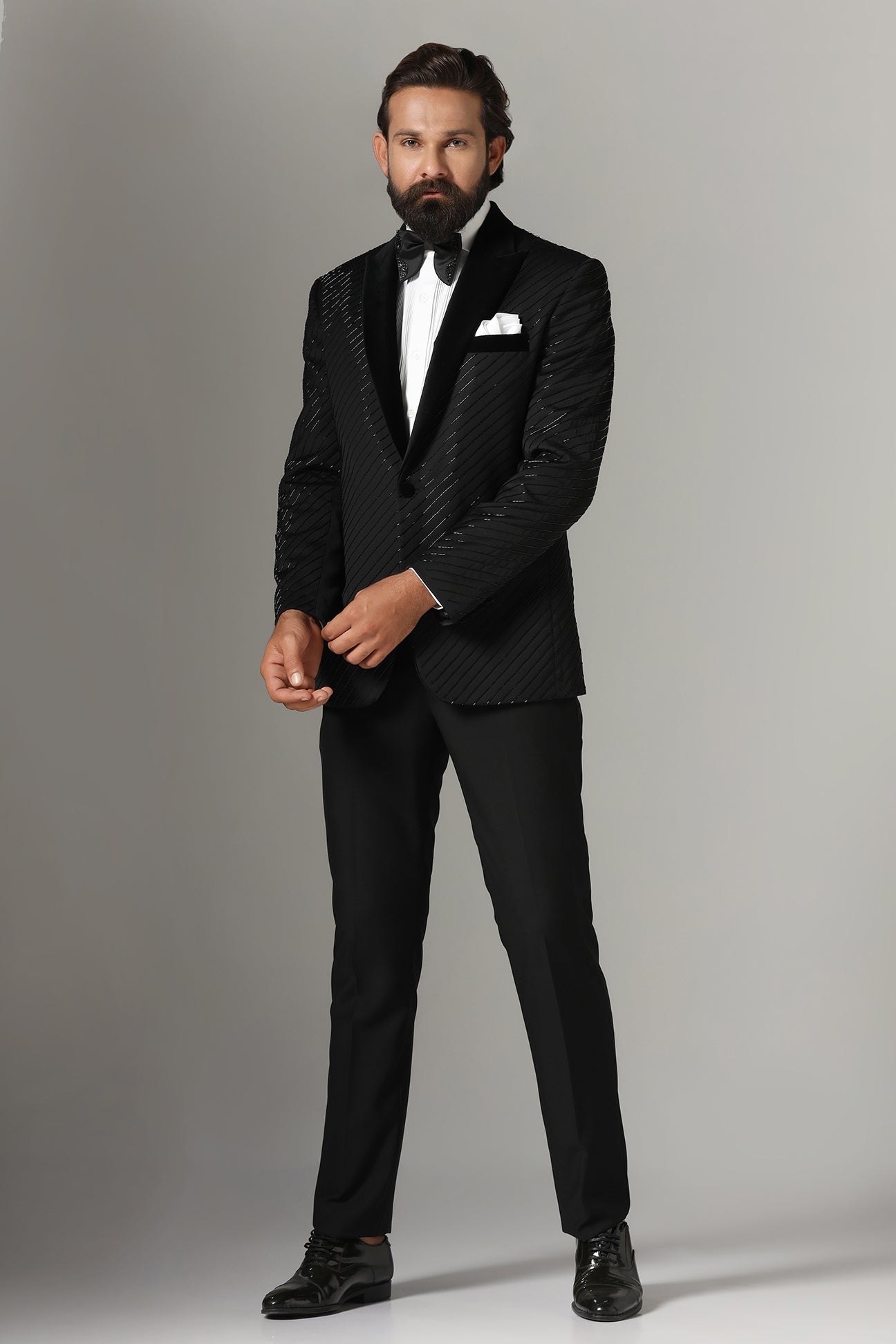 Exude sophistication in our Black Wool-Rich Embroidered Tuxedo. Shop Now!