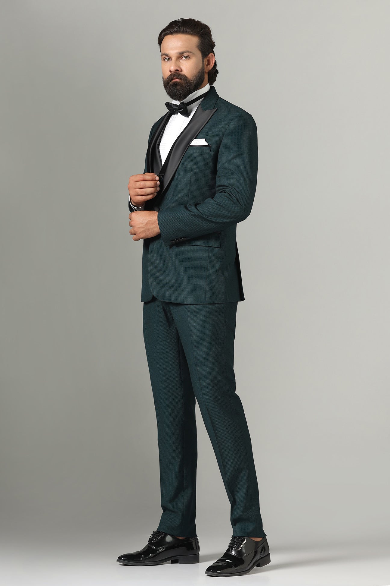 Elevate your style with our Bottle Green Tuxedo. Shop Now!