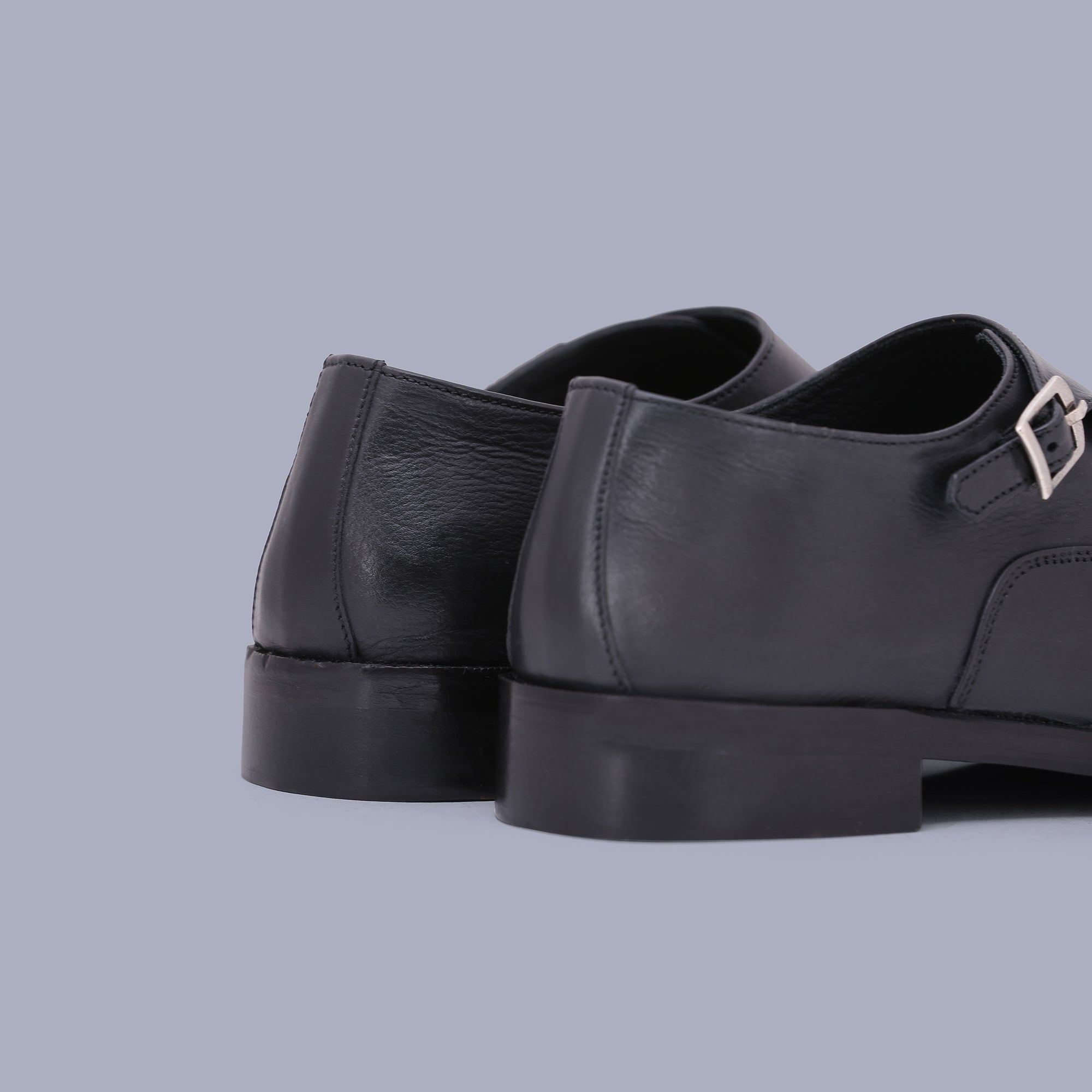 Step up your fashion with black single monk strap, the perfect shoes for men. Shop Now!