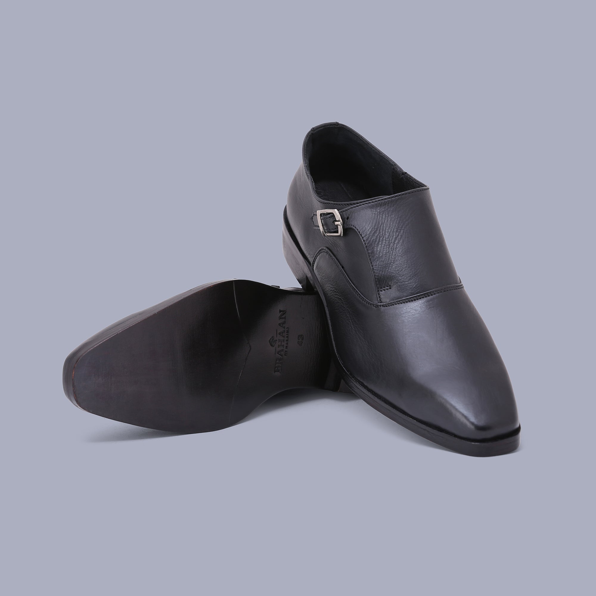 Step up your fashion with black single monk strap, the perfect shoes for men. Shop Now!